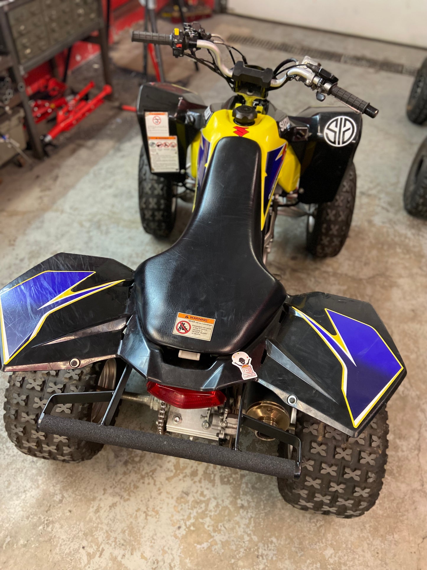 LTZ 400 (09-14) Grab Bar